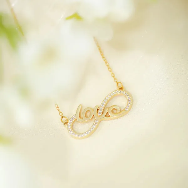 Gold_Forever_Love_Pendants_For_Women